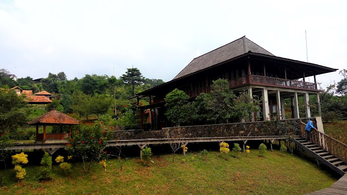Summer Holiday To The Oxolotan River